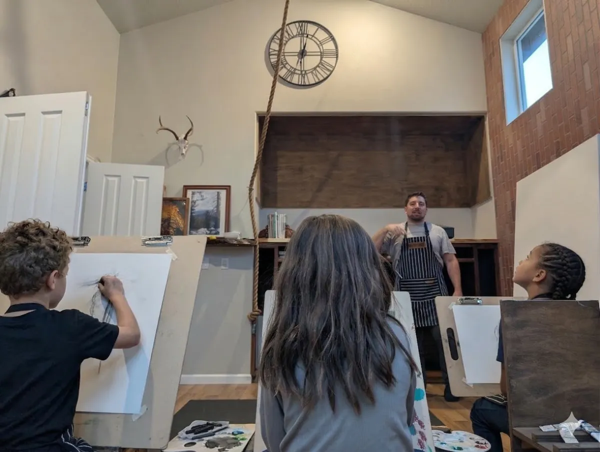 D.Yago art studio workspace